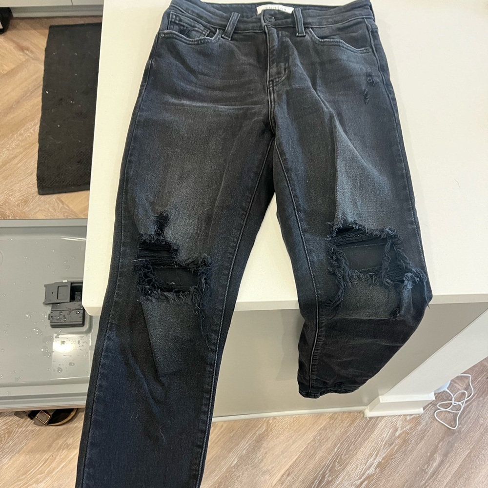 TOBI High waisted Mom Ankle Jean by Eunina